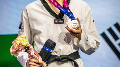 체급 올려도 여전히 짱짱하네… 세계선수권서 銅 품은 장준 “더 보완해서 돌아올게요”