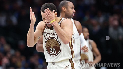 '또 졌다' 커리 38점 원맨쇼에도 패배한 GSW... 2연패 수렁