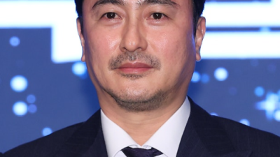 이정효 안정환 감독감 아니야, 지도자 할 생각하지 마…방송을 계속해야 절친도 못 피하는 '소신발언'