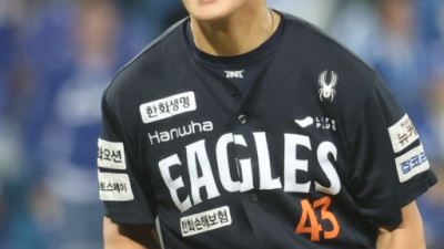 폭탄 발언! '슈퍼 루키' 정우주, 3~4년에 1000억 받고 다저스 가고 싶다더니...어느 팀이든 가서 다저스를 이기고 싶다