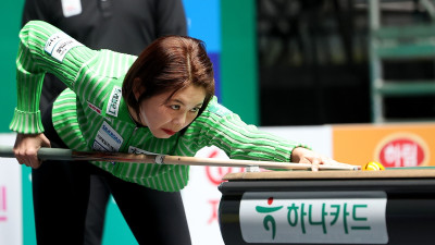 김가영, 월드챔피언십 첫판 승리…스롱은 히가시우치에게 덜미