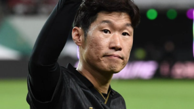 박지성, 침대서 사흘간 못 일어나…네덜란드 언론도 놀랄 정도였는데→JS 괴롭힌 '물 차는 무릎', 12년 만에 고친다