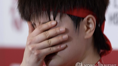 '안세영 없는데 충격패!' 中 왕즈이, 세계 37위 맞아 0-2 무너졌다…'슈퍼 300'