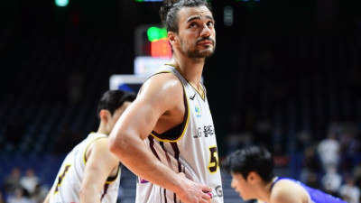 “마레이는 자기가 슈터라고 농담을 한다”