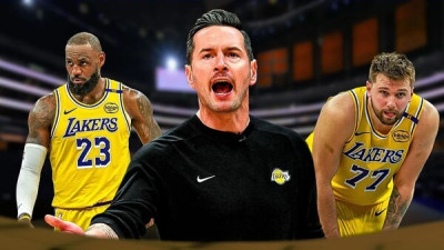 '4패 1승' 충격 부진! 레이커스, 정체성 파악 어려워 레딕 감독도 백기 들었다...