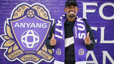 브라질을 거쳐, K리그 그리고 동남아 최대 규모를 자랑하는 구단에 입단했다.