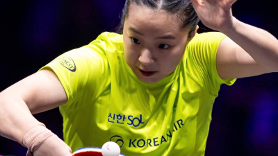탁구 신유빈, WTT 충칭 대회서 세계 4위 주위링 꺾고 8강행(종합)