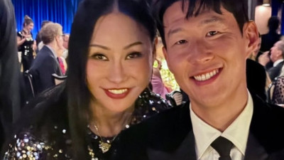 손흥민 착 달라붙어 '투샷', 이 여성 누구? LA 뒤집은 인물의 정체