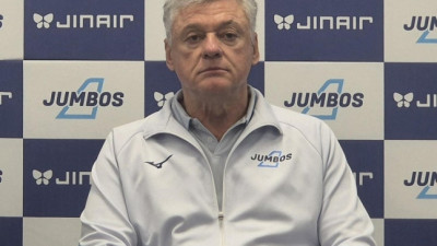 '3연패' 대한항공 헤난 감독 위기 이겨낼 것…김선호 활용