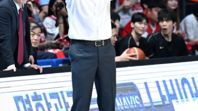 6강서 끝난 SK의 봄 농구, 전희철 감독이 선수단에 전한 메시지 “