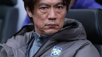 '충격 경질' 공식발표, 월드컵 앞두고 홍명보 감독에게 '패배했던' 가나 아도 감독 경질…
