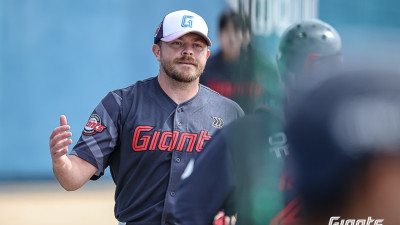 비슬리·로드리게스 나란히 무실점…롯데, 세이부와 무승부