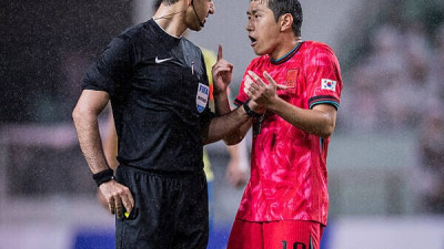 이럴 수가! 대한민국 또 월드컵 진출 실패…중국·일본도 있는데, 韓 심판 0명 충격