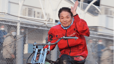 '日충격 비보' 경기 도중 낙차, 뒤따르던 오토바이와 충돌해 사망...'일본 레이싱계 전설