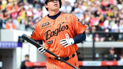 18타석 연속 무안타→2군 갔던 '1할타자' 노시환이 돌아온다, 1안타 완봉패 한화 타선 달라질까