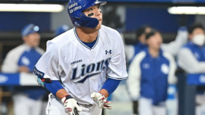 PO 4차전 그 장면 그대로…김영웅, 개막 앞두고 존재감 폭발 홈런 2개 나올 줄 몰랐는데... [오!쎈 대구]