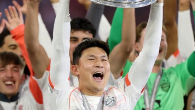 2위 일본, 3위 일본, 4위 일본, 5위도 일본...韓 자존심, 괴물 김민재가 지켰다 '