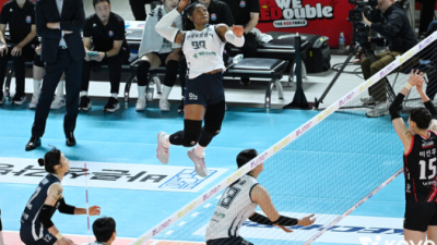 여자부 도로공사 6연승·남자부 대한항공 4연승…V리그 ‘V질주’