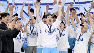 “상은 한번 받으면 끊기가 어렵더라고요” 주장으로서 첫 시즌 ‘완벽한’ 시즌 마친 정지석