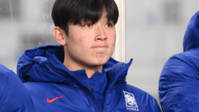 韓 축구 '초대형 사고' 터졌다…양민혁, '2부 토트넘'서 자취 감췄다→강등시 예상 라인업 YANG 없네