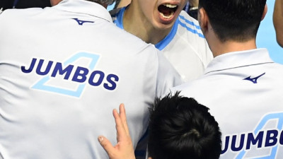 '41세에 MVP라니' 그런데 은퇴는 아직 계획 없다 일단 계약 기간이…